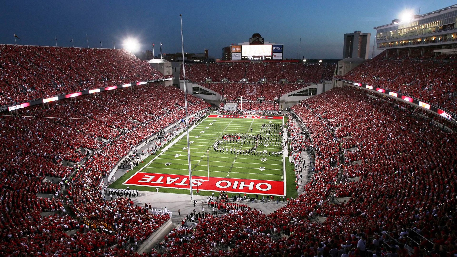 欧冠决赛上演惊天逆转，新王加冕创造历史